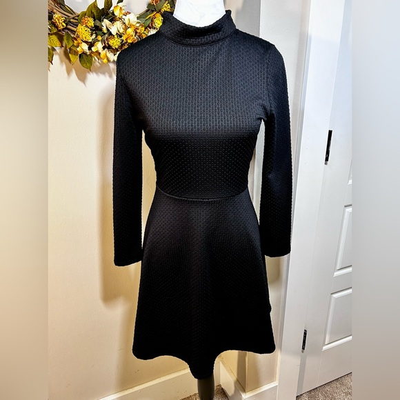 FREE PEOPLE Flirt & Flare Black Whimsy Goth Open Back Textured Mini Dress Sz M - Picture 11 of 11